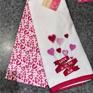 Valentine's Day Heart Kitchen Towels - Pink and Red
